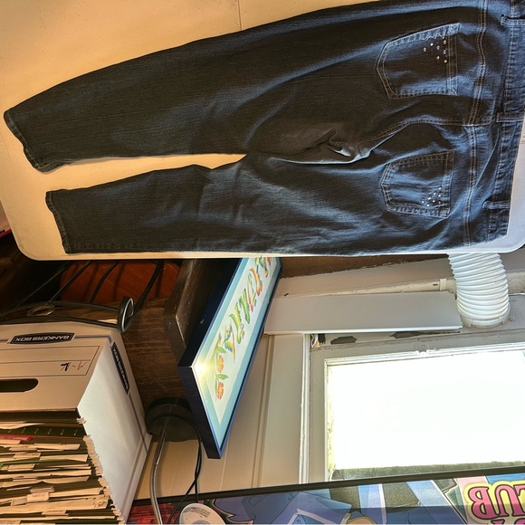 Jeans - Picture 4 of 5